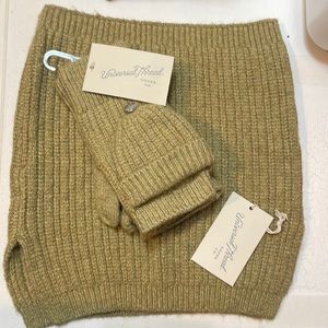 Mittens and Neck warmer